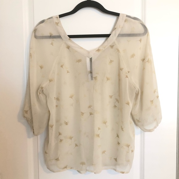 Kensie | Flowy Boho Top - Picture 4 of 8